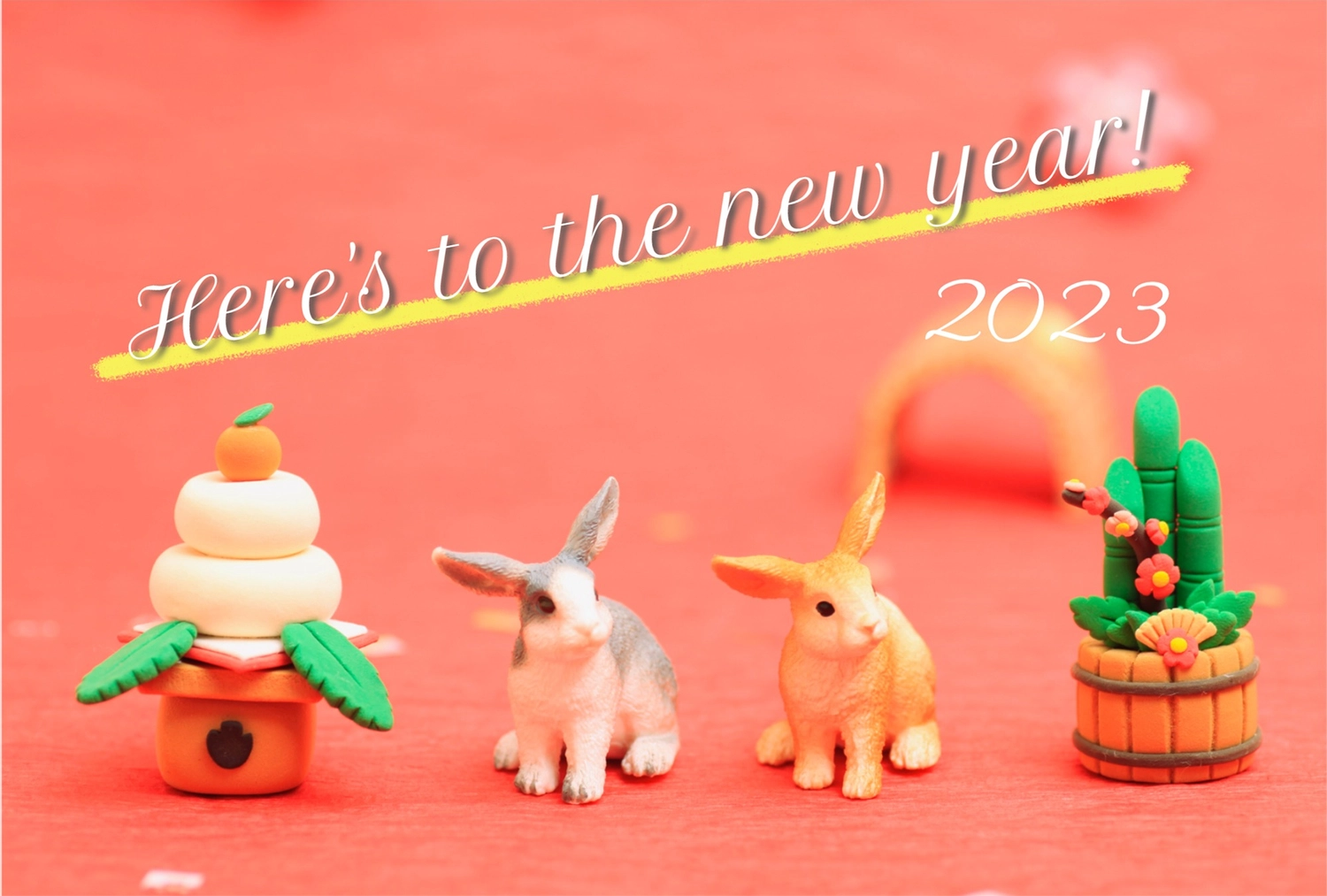 シュライヒ　鏡餅と門松の間にいる2匹のうさぎ　2023, 新年賀卡, 工作室摄影, 室內, 新年卡 模板